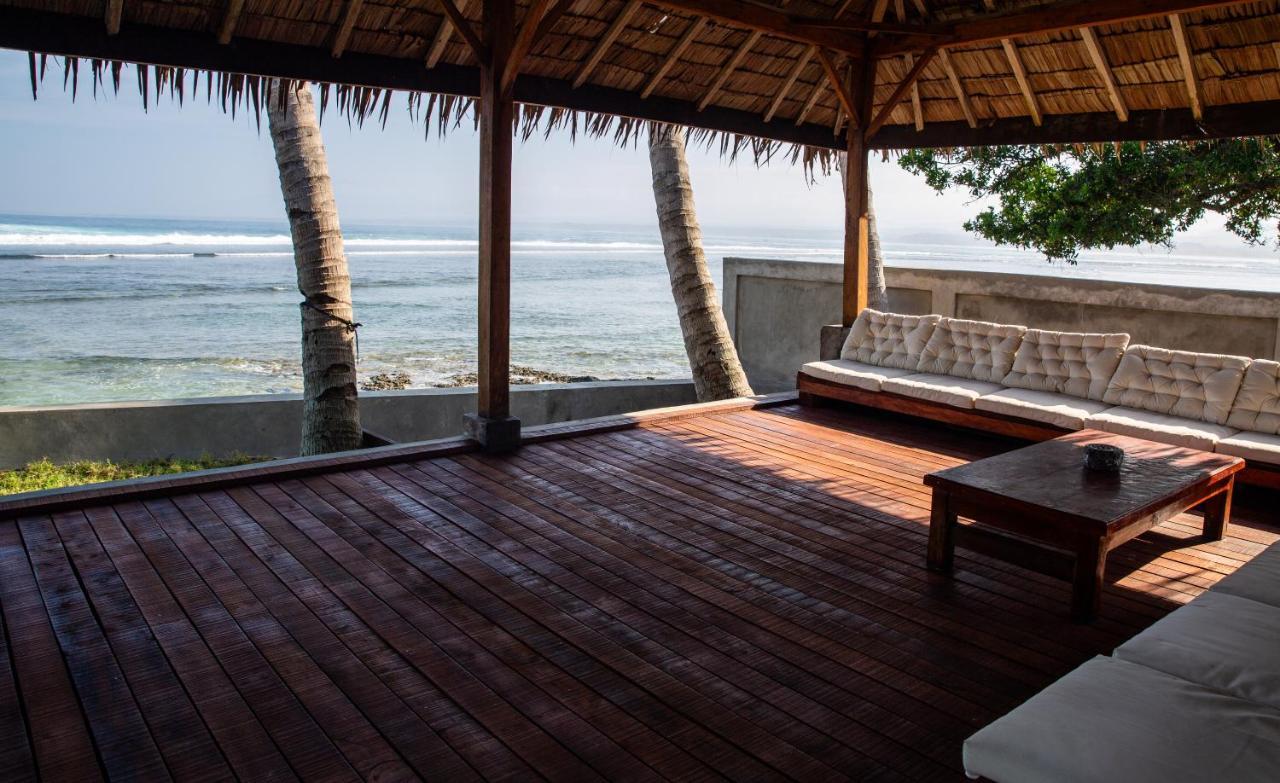 The Ujung Bocur Bungalows Krui Exterior photo